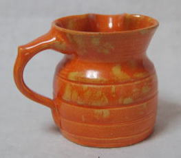 oEoX^vq,N[}[ABaron Banstaple pottery