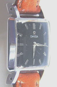 女性用腕時計,レディース,オメガ・黒色角型,手巻き